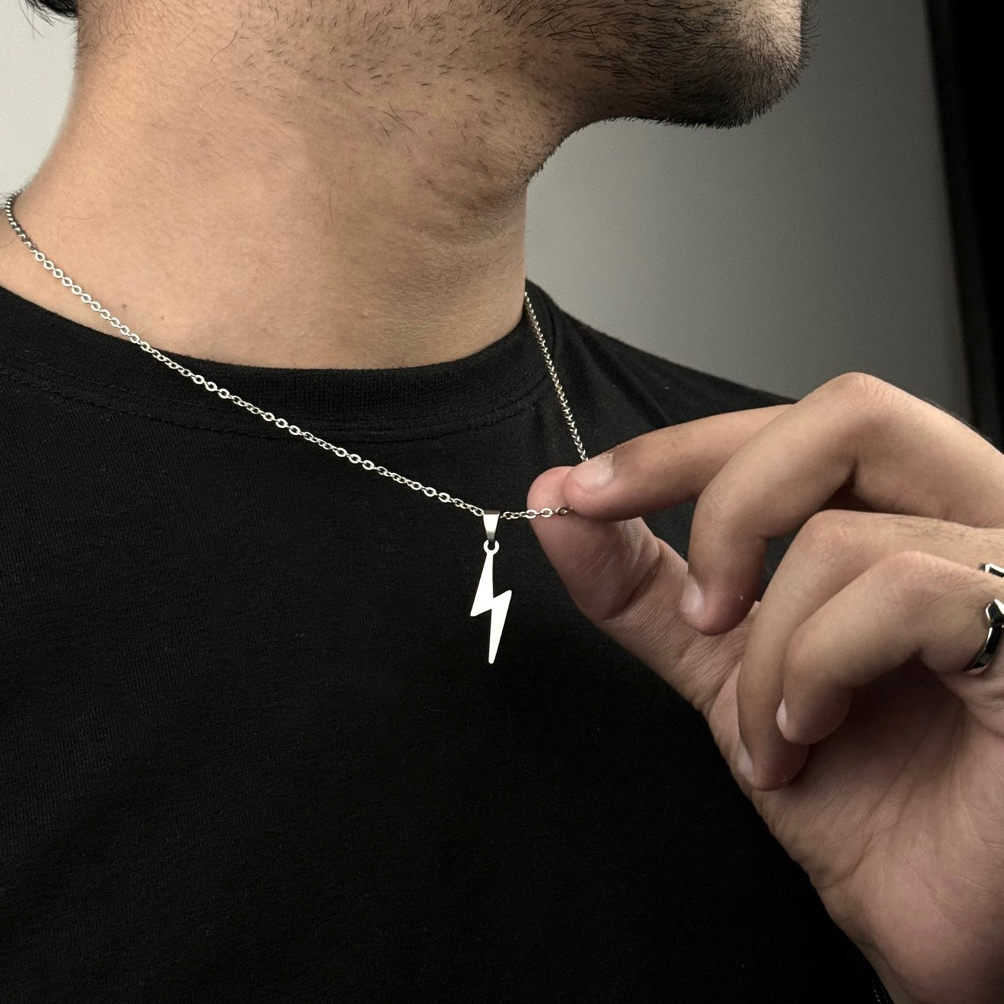 Flash Pendant Necklace
